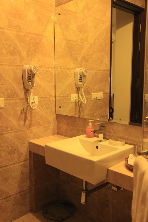 Indiyaah Inn Gurgáon Pokoj fotografie